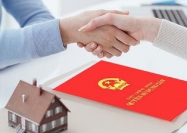 CHUYỂN QUYỀN SỬ DỤNG ĐẤT LÀ GÌ? THỜI ĐIỂM CÓ HIỆU LỰC CỦA VIỆC CHUYỂN QUYỀN SỬ DỤNG ĐẤT LÀ KHI NÀO?