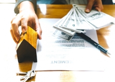 QUYỀN CHIẾM HỮU, SỬ DỤNG, ĐỊNH ĐOẠT TÀI SẢN RIÊNG CỦA VỢ CHỒNG