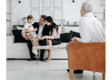 THỨ TỰ ƯU TIÊN LỰA CHỌN GIA ĐÌNH THAY THẾ TRONG VIỆC NUÔI CON NUÔI?